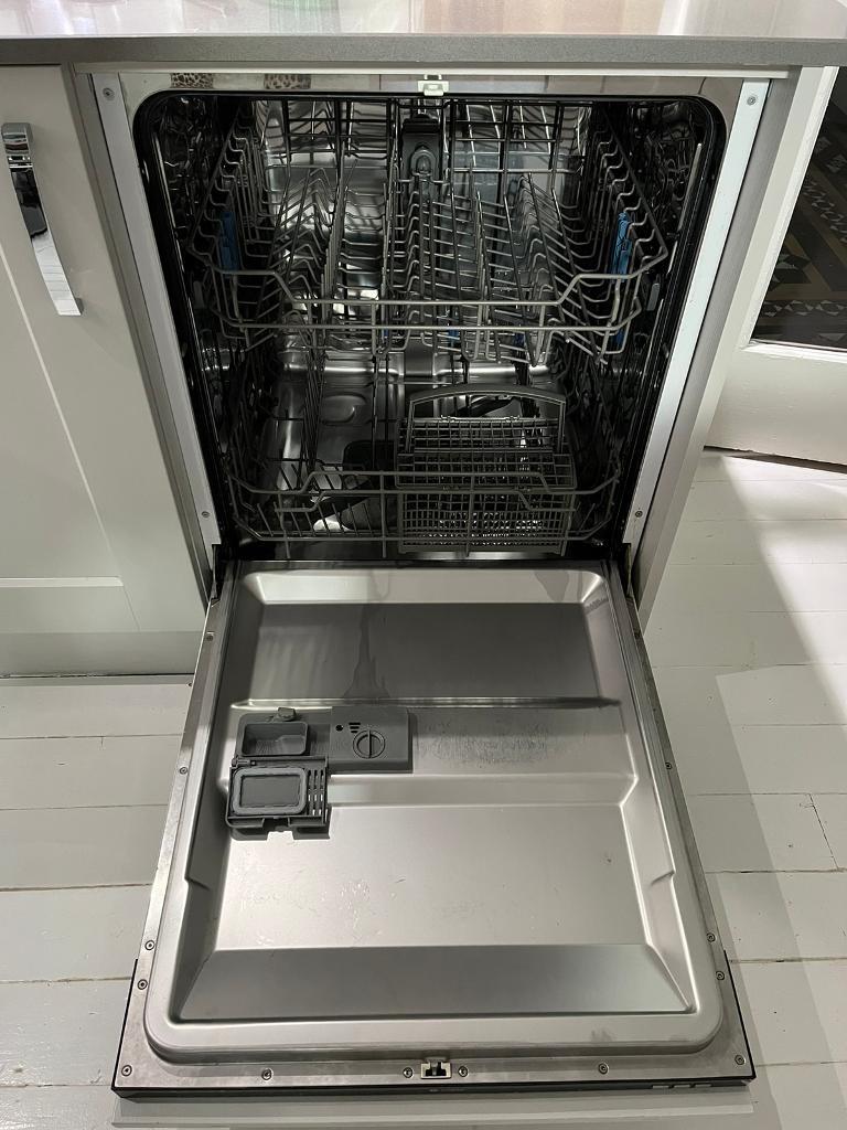 caple integrated dishwasher di631
